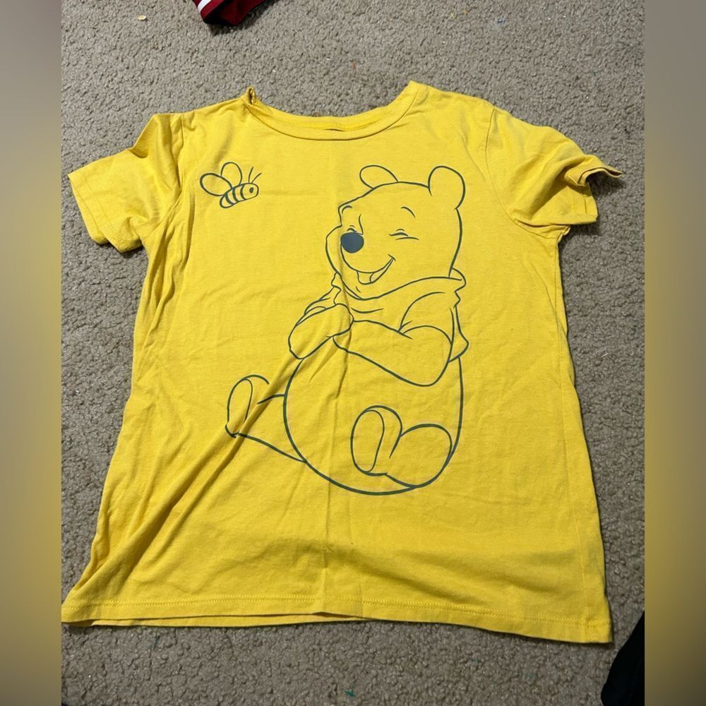 Winnie the Pooh Bumblebee Tshirt
